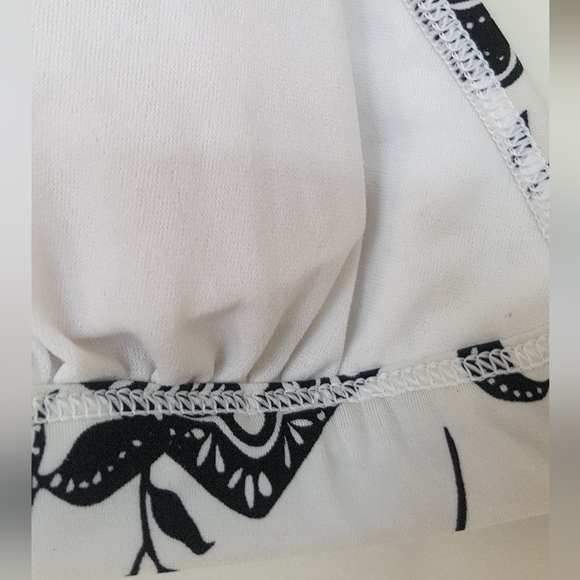 [AQUA ROSE] Floral Bikini Top - Picture 12 of 12